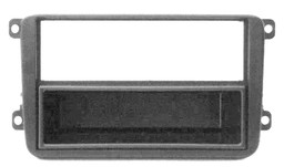 Adattatore Autoradio 2 ISO con cassetto rimuovibile Nero per
SEAT Altea dal 2011 in poi
SEAT Leon I dal 2011 in poi
SKODA Octavia II dal 2007 in poi
VOLKSWAGEN Amarok
VOLKSWAGEN Caddy
VOLKSWAGEN Jetta
VOLKSWAGEN Golf V
VOLKSWAGEN Passat CC
VOLKSWAGEN Scirocco
VOLKSWAGEN Sharan
VOLKSWAGEN Tiguan
VOLKSWAGEN Touran