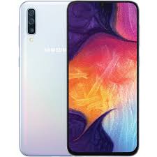 Dual sim
octa-core
display 6,4" super amoled
fhd+ tripla fotocmaera
25.0 MP + 5.0 MP + 8.0 MP
F1.7 , F2.2 , F2.2
fotocamera frontale 25 mpx f2.0
Risoluzione registrazione video
FHD (1920 x 1080) @30fps
ram 4gb
memoria interna 128 gb espan.
NFC WI-FI
Riconoscimento del viso
Bixby Vision è integrato nell’app
della fotocamera e ti permette di
cercare file, tradurre document
impronte digitali nel display
batteria 4000 mah
Nella confezione:
Alimentatore 2A
fast charg
cavo pc
auricolare